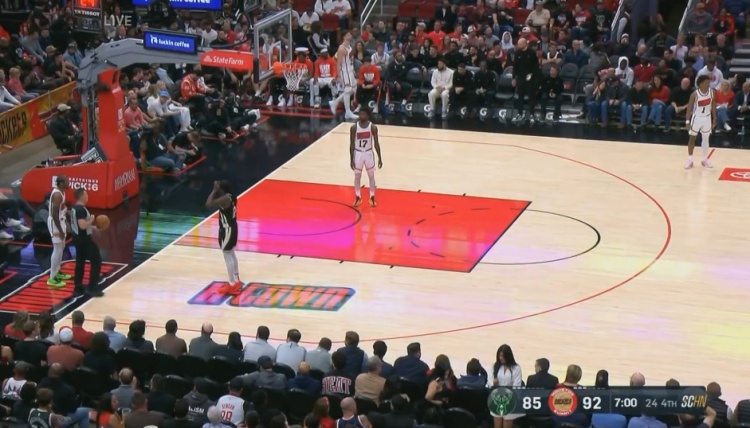  攻防壓制！雄鹿5分鐘沒得分 火箭打出7-0占據主動