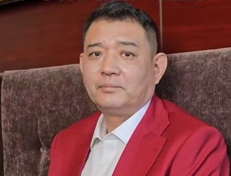  鞏曉彬：剛打球時(shí)工資20多塊錢(qián) 主要給父母、給家里改善生活