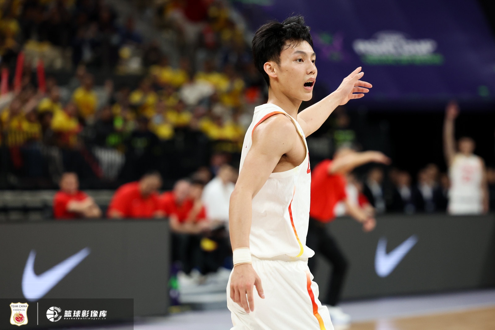  首發(fā)出戰(zhàn)不在狀態(tài)！徐杰全場3中0沒得分 拿到3板1助2斷另2失誤
