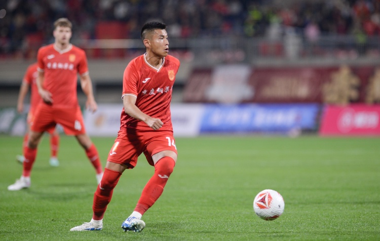  重慶銅梁龍官方：程燁桐傷缺2-3周，黃希揚傷缺1周